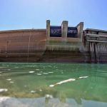 چرا آب پشت سد زاینده رود را نمی‌شود رهاسازی کرد؟/ نگاهی به میزان مصرف آب در استانهای مرکزی